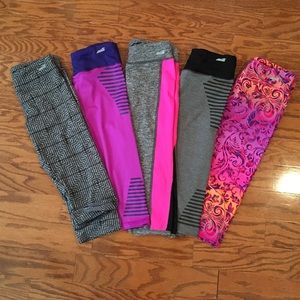 Girls AVIA Capri Pants Bundle. Size Large 10/12.